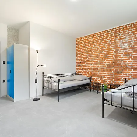 Na Salamoune Hostel Οστράβα