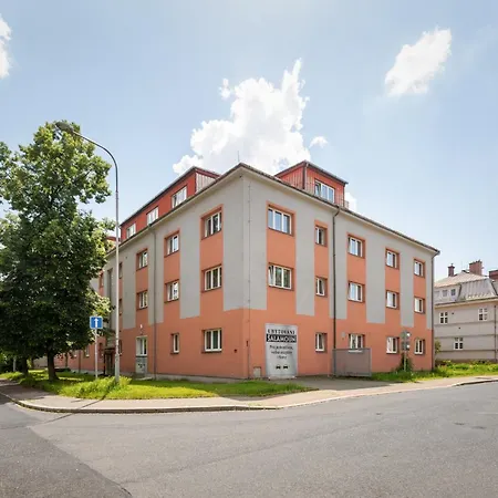 Hostel Na Salamoune Οστράβα
